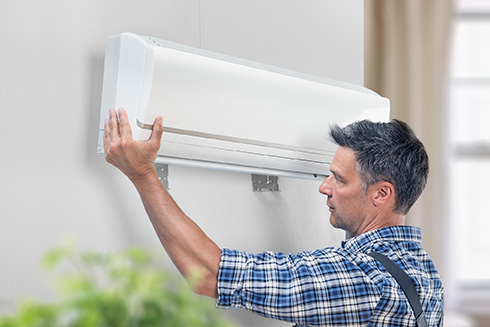 Монтаж кондиционеров от Планета Комфорта в Армянске